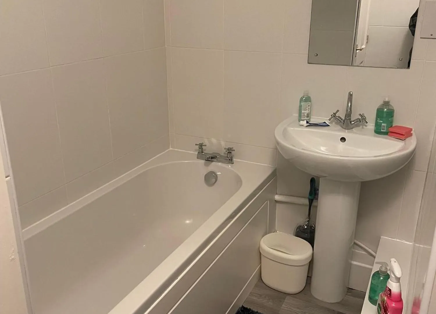3 Bedroom Apartment With Golf Course View Newcastle upon Tyne 0*,  Storbritannien